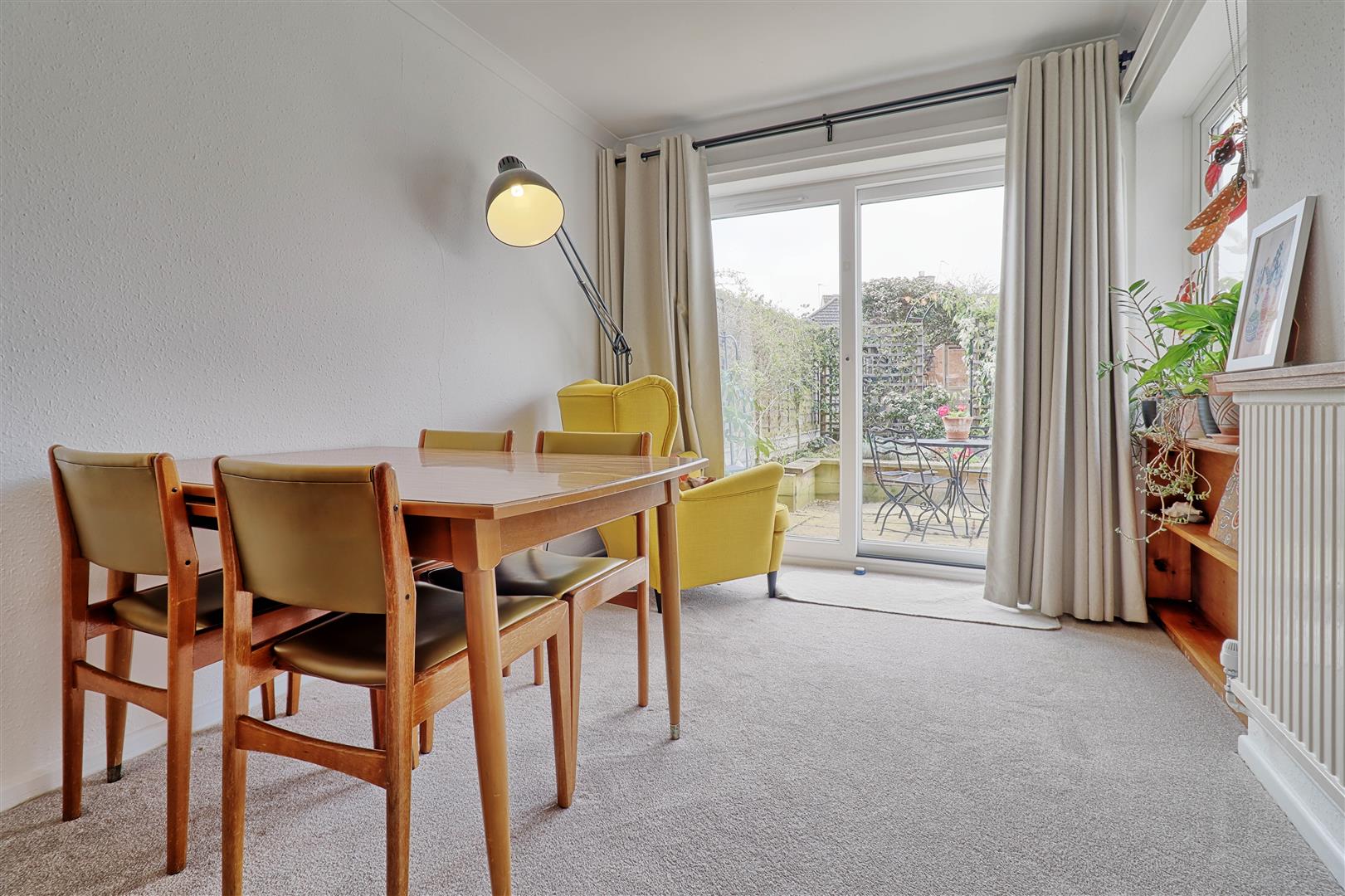 Izaak Walton Way, Cambridge